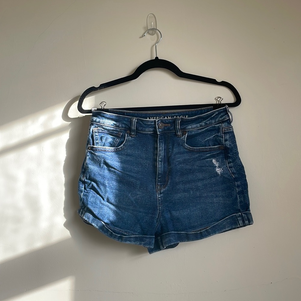 American eagle stretch high rise mom jean shorts
